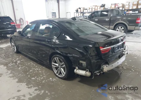 2016 BMW 750I xDrive z USA, uszkodzony, nr VIN WBA7F2C55GG416463